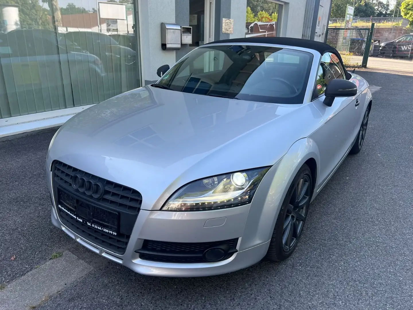 Audi TT 2.0 TFSI Roadster"Klimaaut."Leder"Xenon"Navi" Argintiu - 2