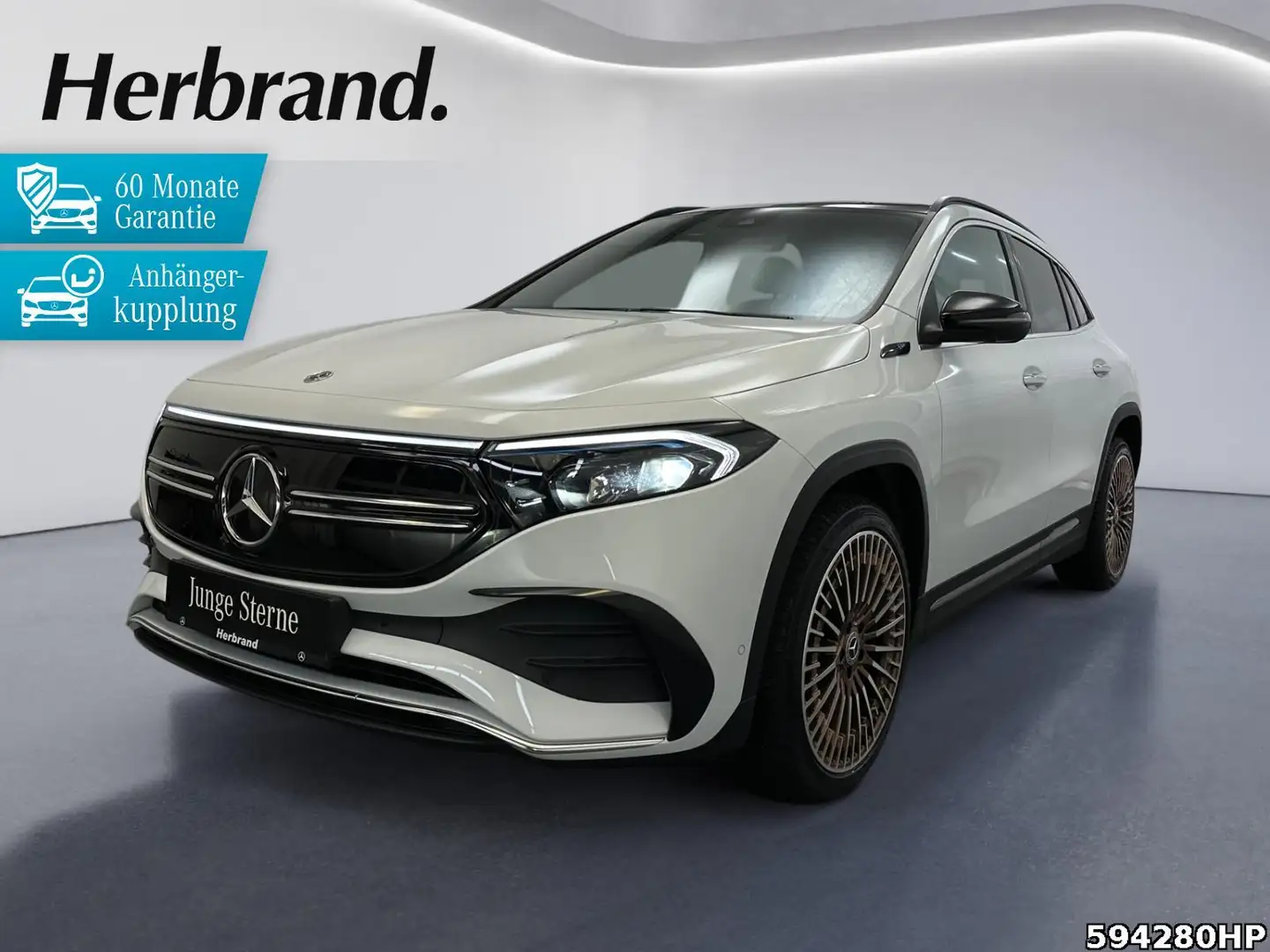 Mercedes-Benz EQA 250 AMG  AHK 360° Pano Sound 20" Ambiente Blanc - 1