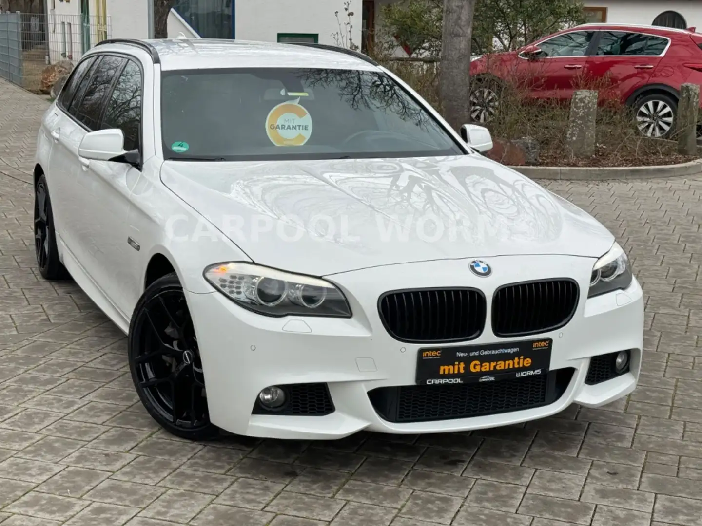 BMW 535 d Touring M-PAKET II+NAV+BIXEN+TEMP+SHZ+SPORT bijela - 1