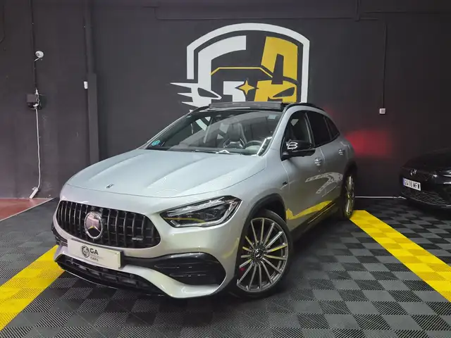 Mercedes-Benz GLA 35 AMG 4Matic 8G-DCT