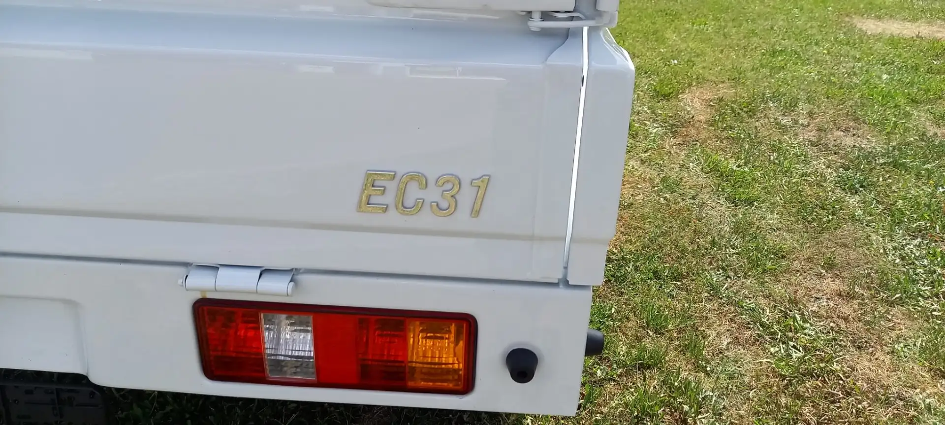 DFSK EC31 Pritsche 1to vollelektrisch Bianco - 2