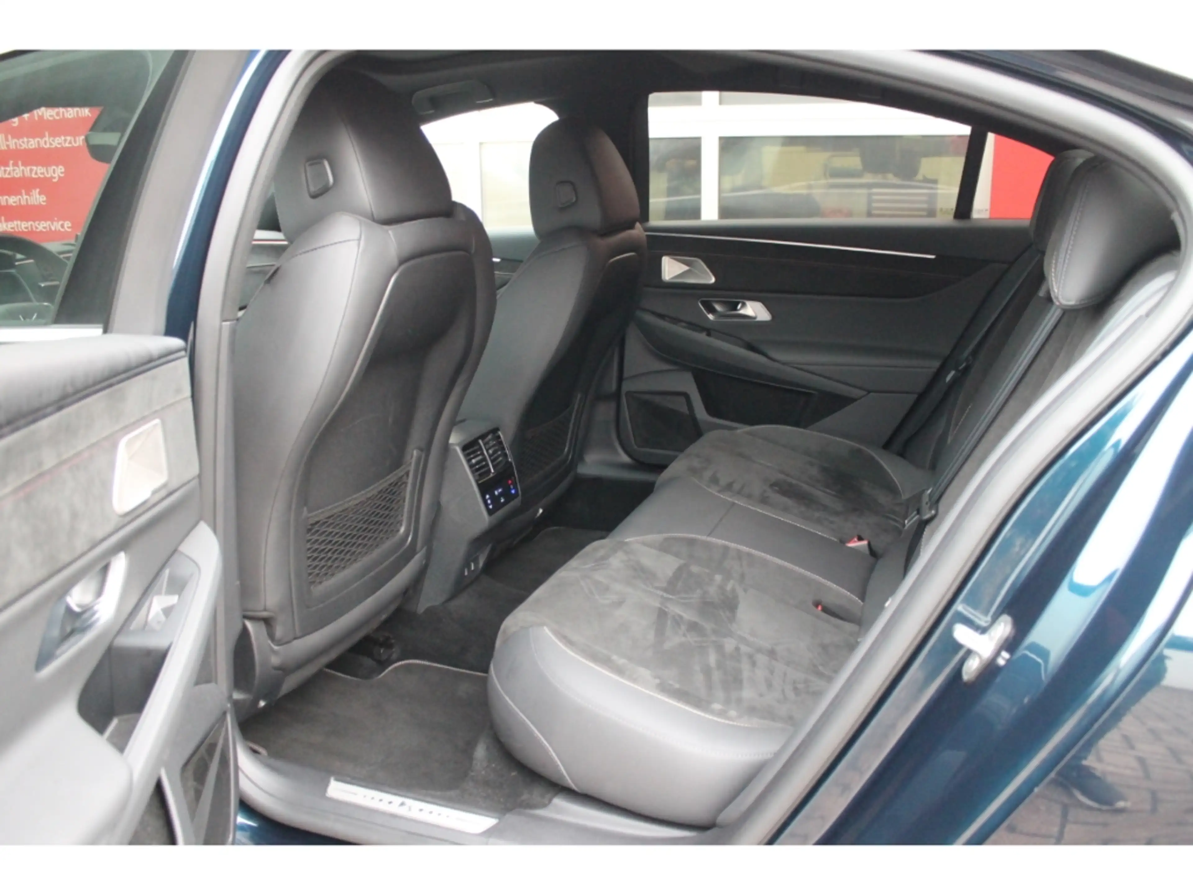 DS Automobiles DS 9 Performance Line+ 225 Hybrid Voll Dach 360 — photo 8