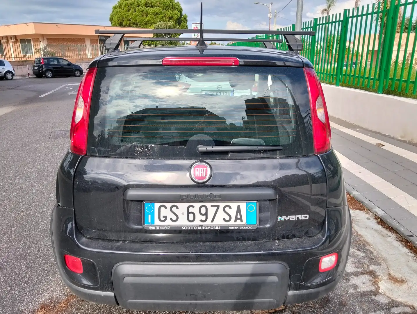 Fiat Panda 1000 ybrida Nero - 2