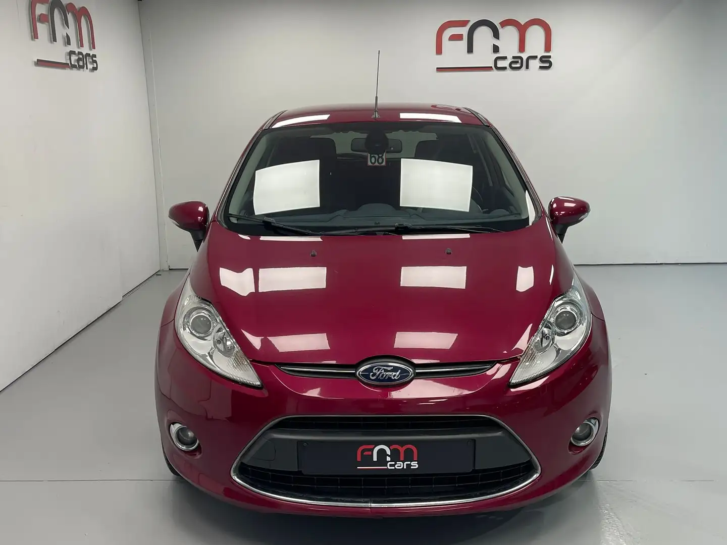 Ford Fiesta 1.6 TDCi Titanium 1ste eigenaar Airco pdc Garantie Mauve - 2