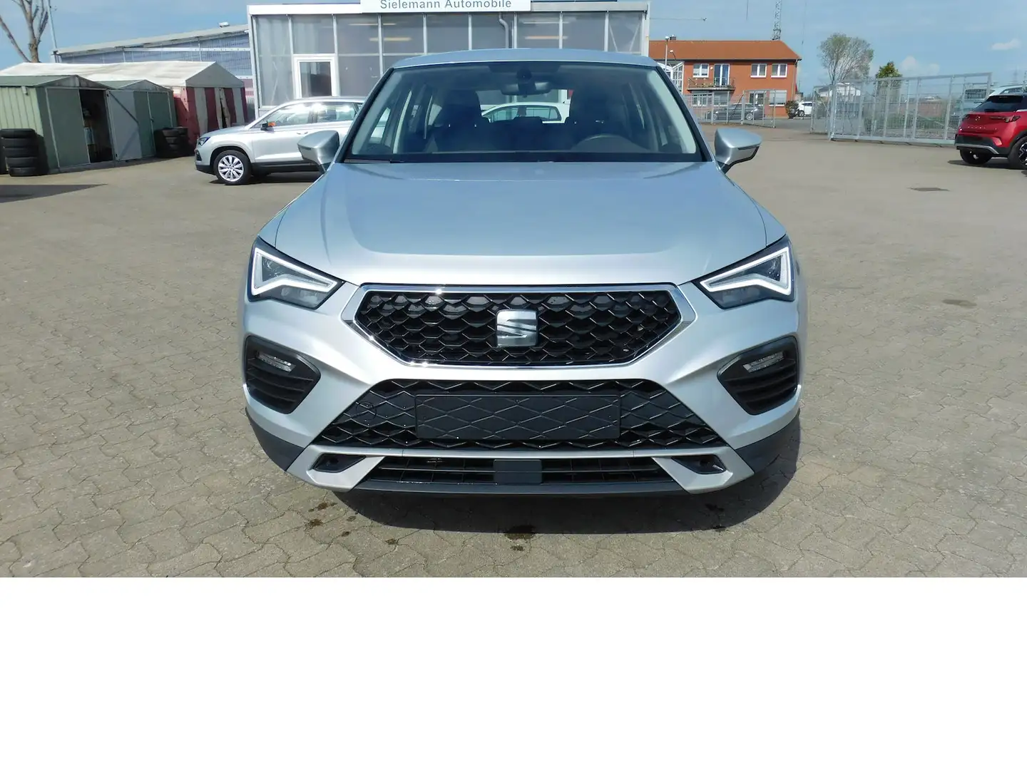 SEAT Ateca 1.5 Style TSI BMT Navi Klima Alu Silber - 2
