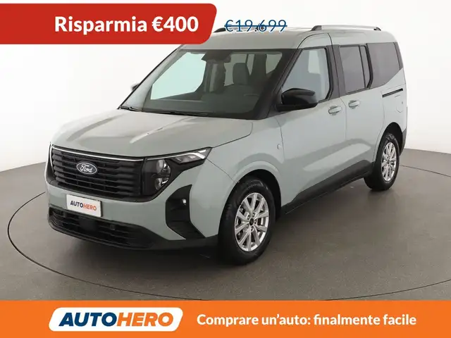 Ford Tourneo Courier 1.0 EcoBoost Titanium