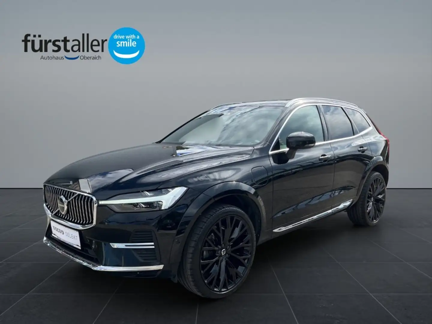 Volvo XC60 Recharge Inscription T8 AWD Plug-in Hybrid Schwarz - 1