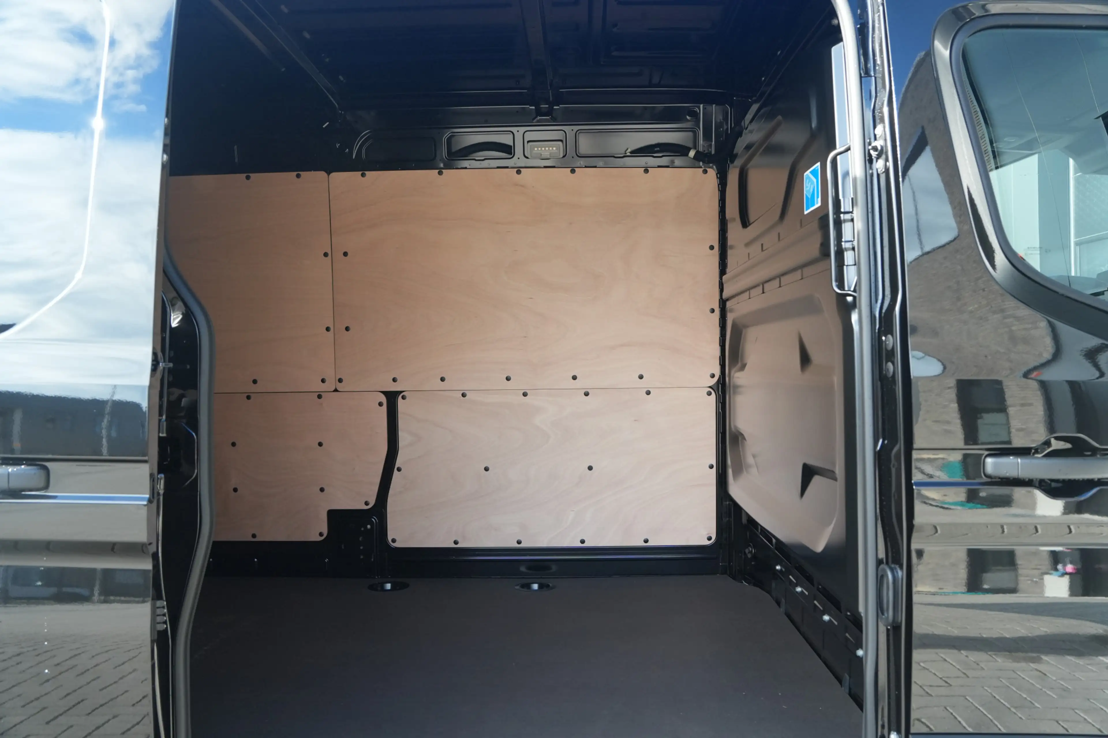 Renault Master E-Tech T35 L3H2 Advance Long Range 87 kWh 143pk - — photo 12