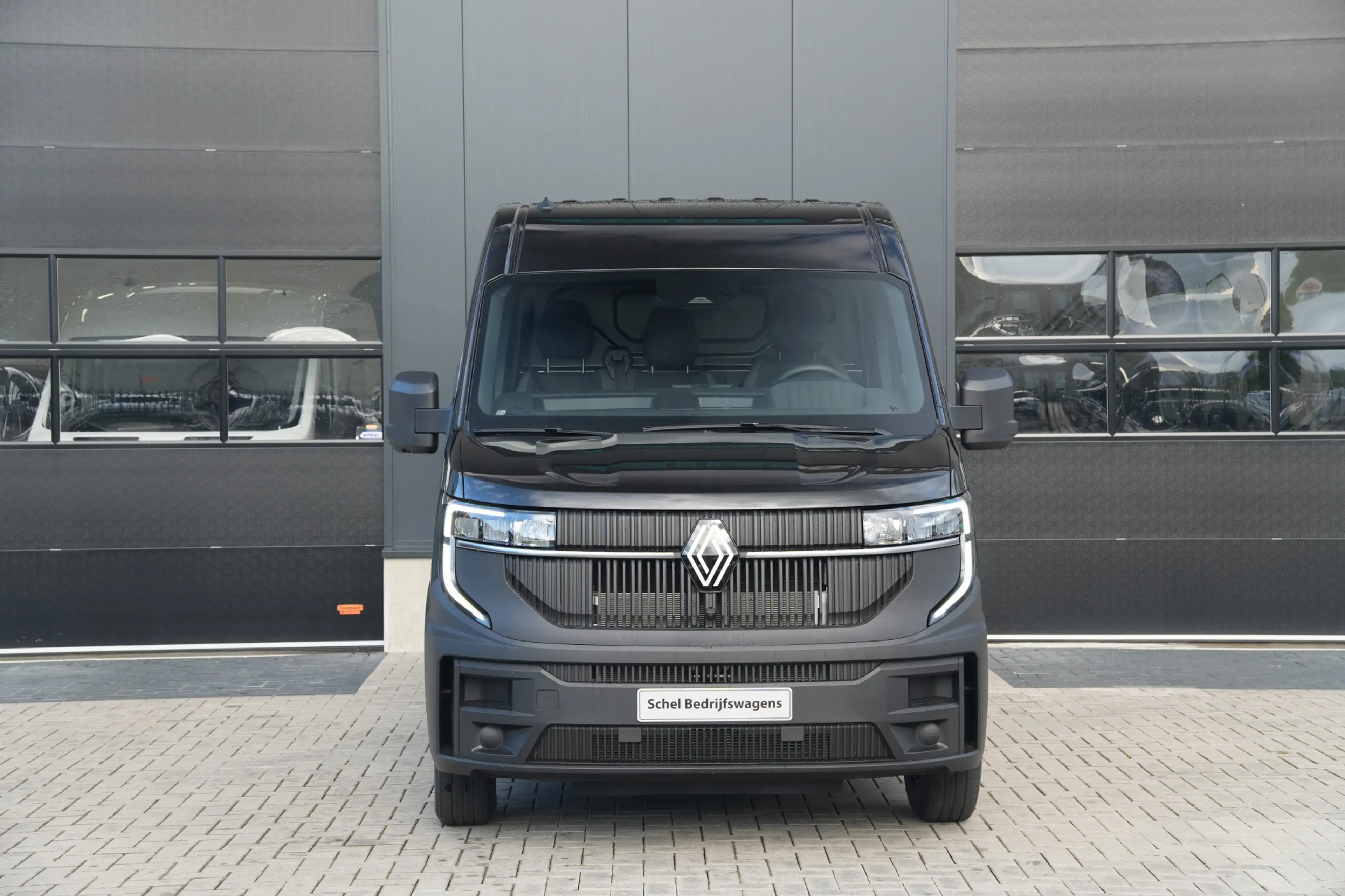 Renault Master E-Tech T35 L3H2 Advance Long Range 87 kWh 143pk - — photo 2