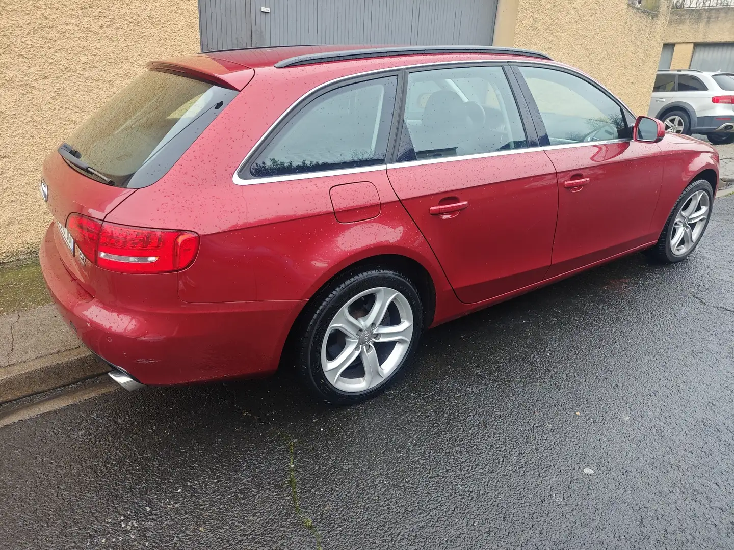 Audi A4 Avant 2.0 TFSI 211 Ambition Luxe Multitronic A - 2