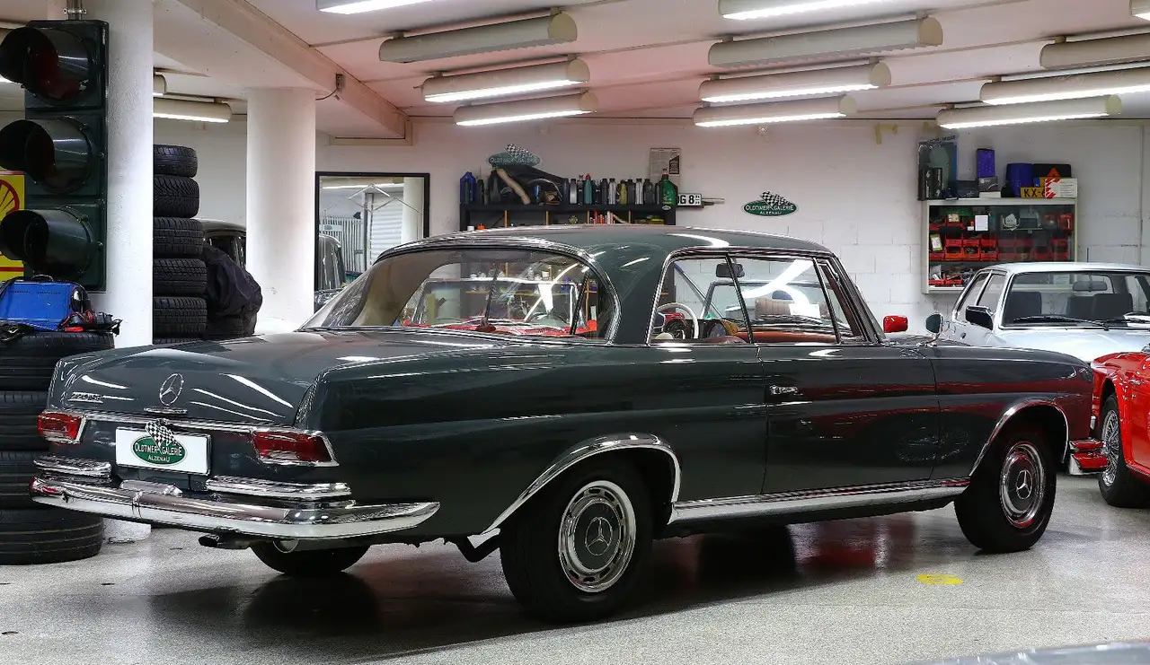Mercedes-Benz 220 SEb Coupé, foto 5