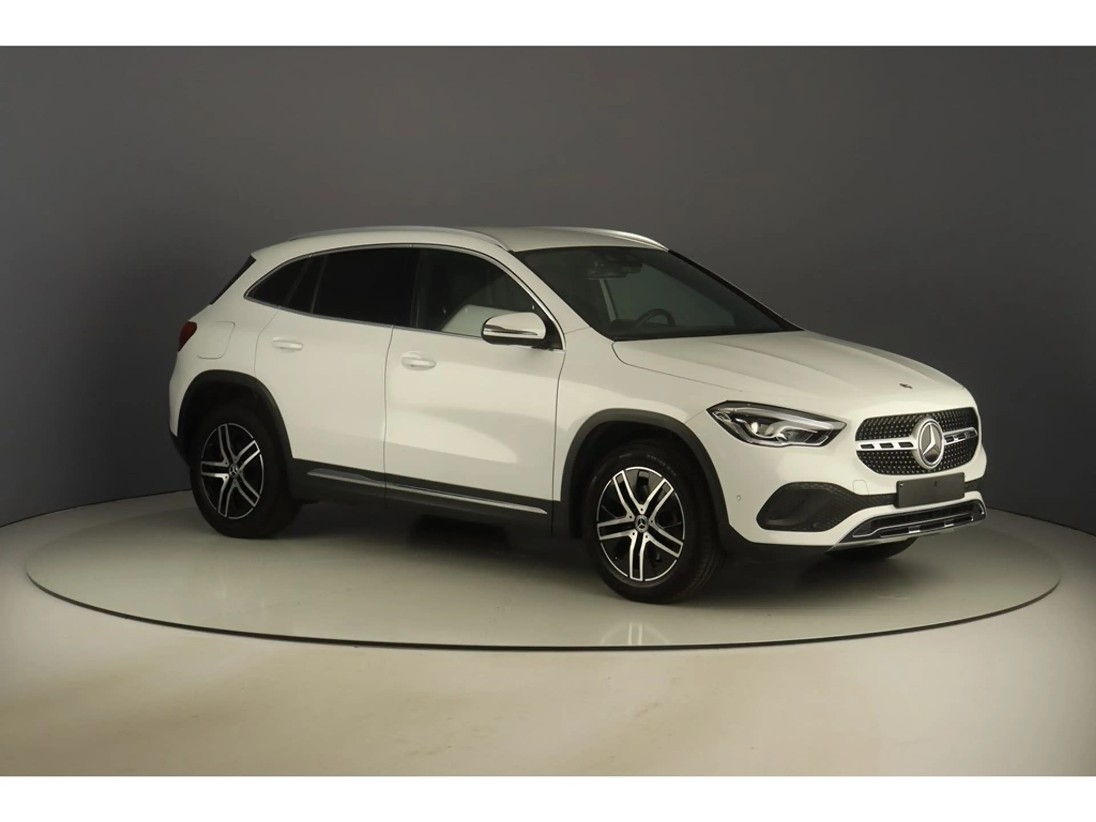 Mercedes-Benz GLA 250 e 218pk Luxury Pack Business — photo 7
