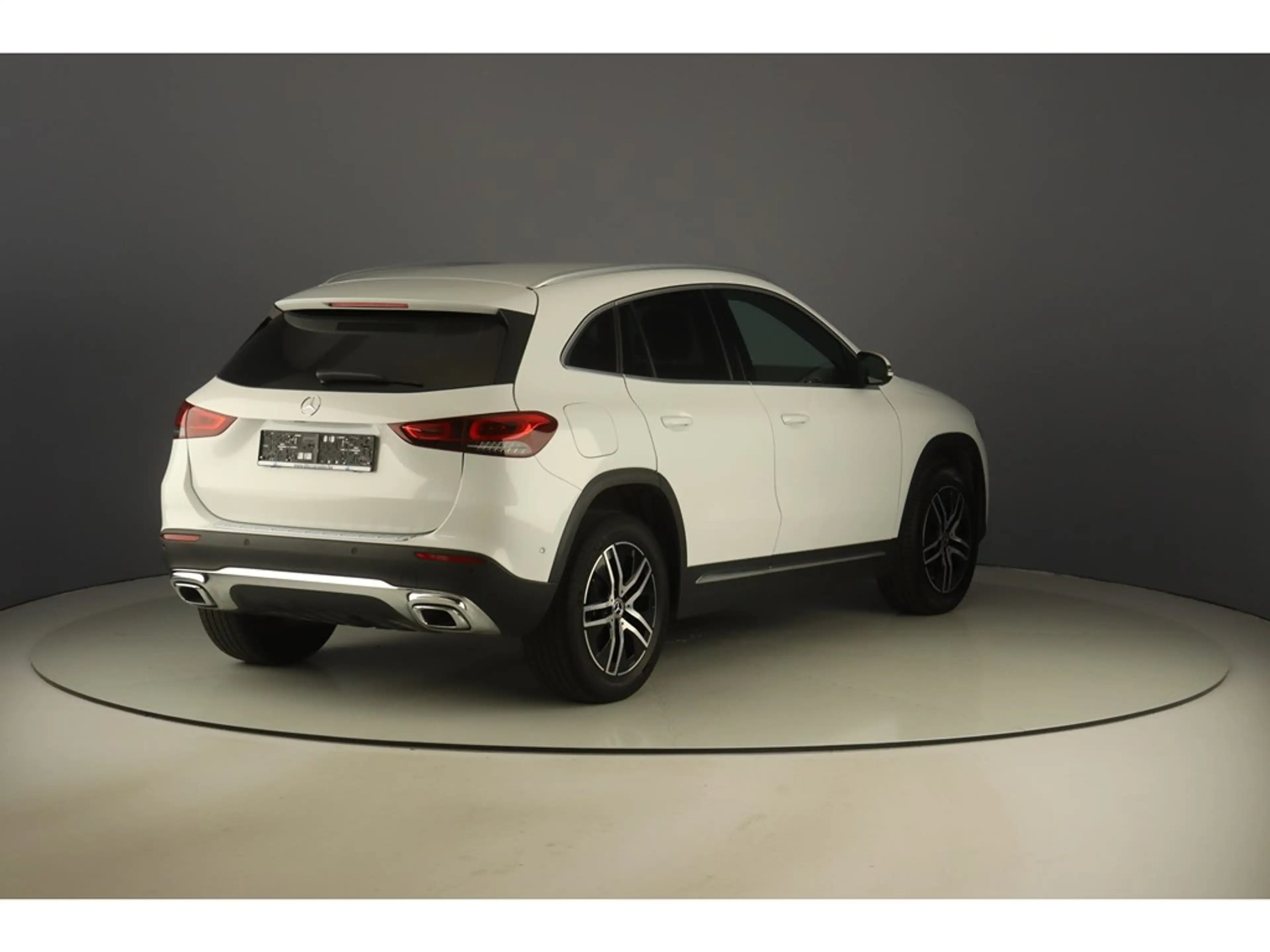 Mercedes-Benz GLA 250 e 218pk Luxury Pack Business — photo 5