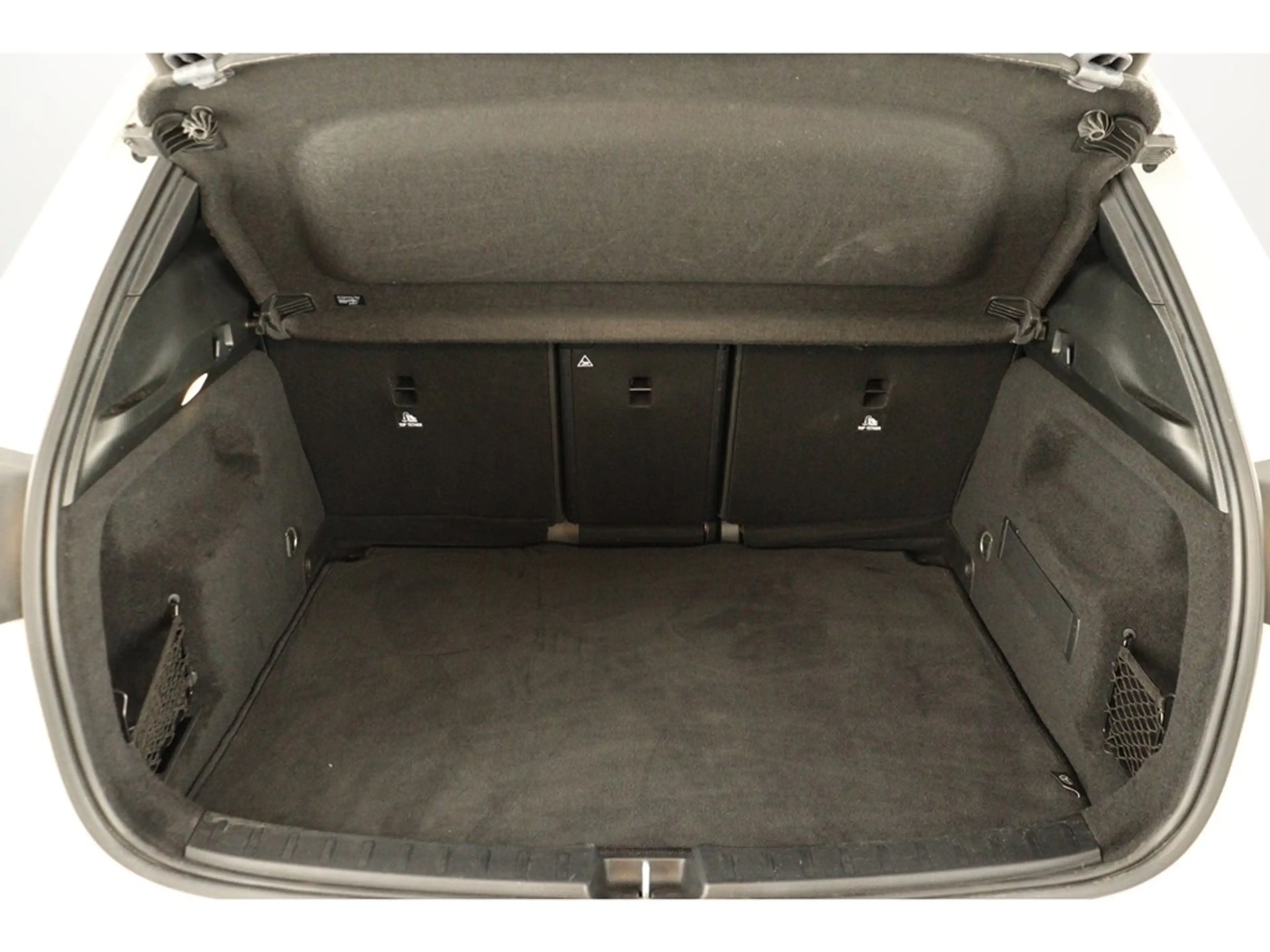 Mercedes-Benz GLA 250 e 218pk Luxury Pack Business — photo 13