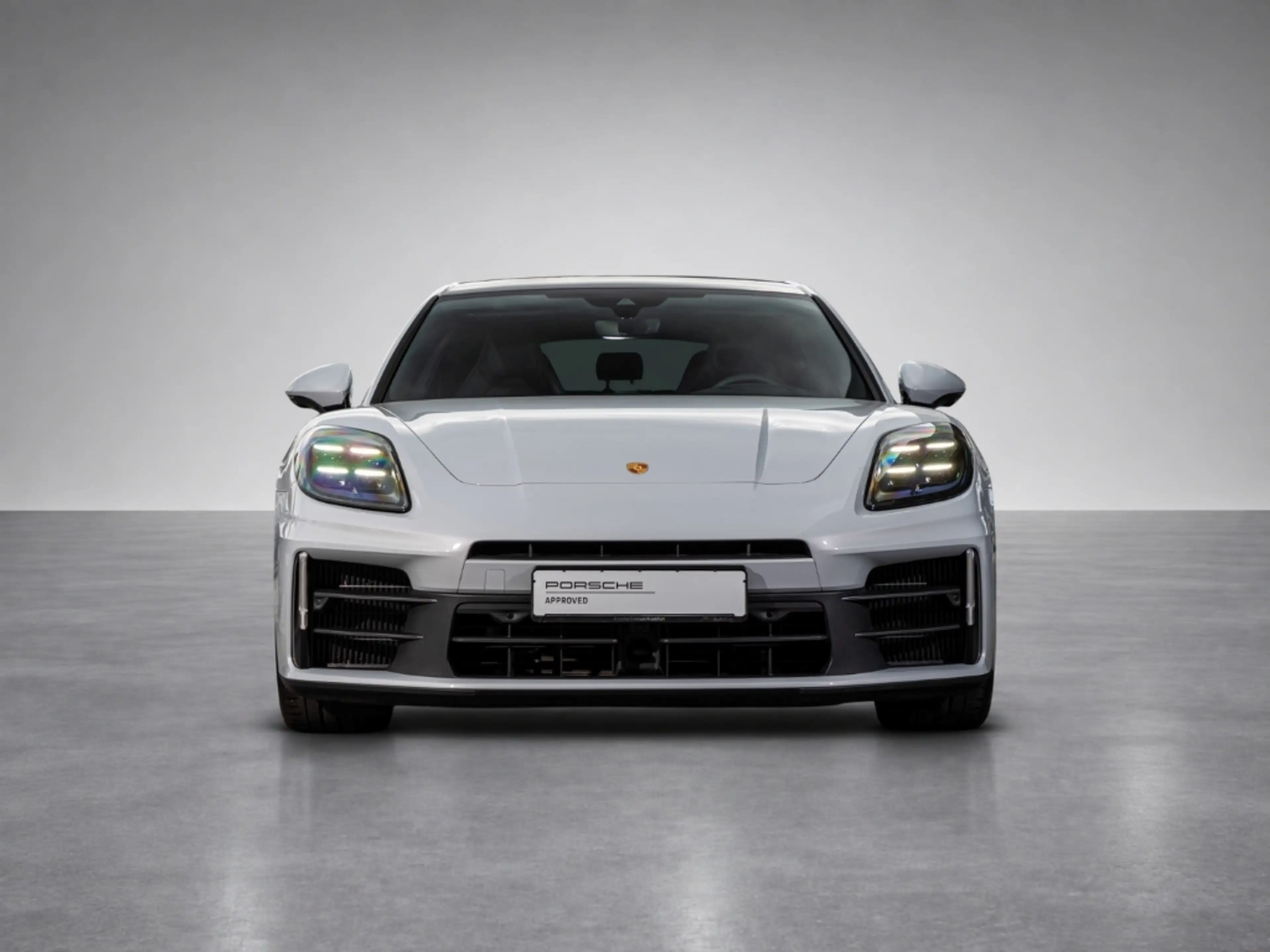 Porsche Panamera 4 E-Hybrid — photo 4