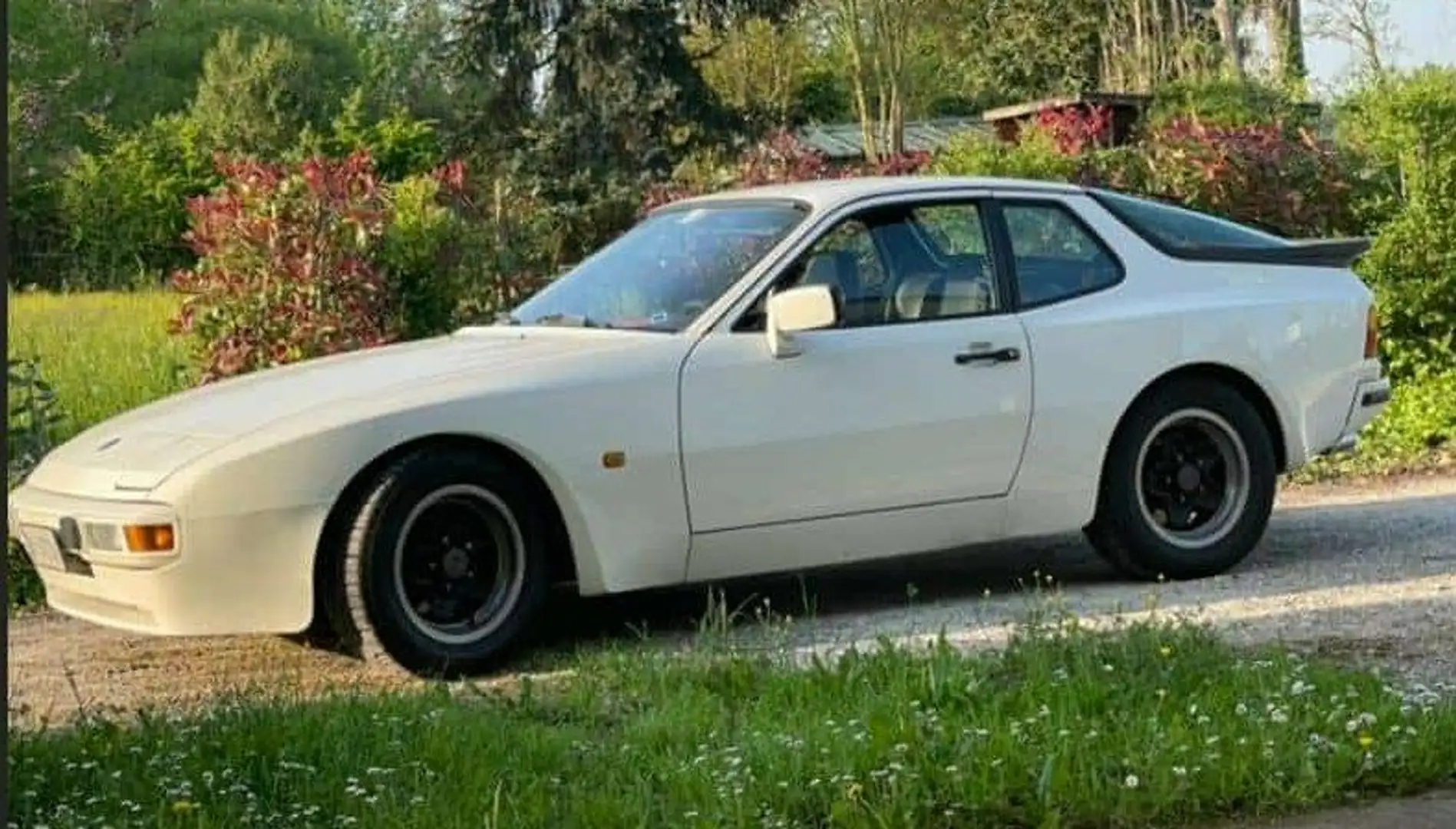 Porsche 944 Coupe 2.5 Wit - 1