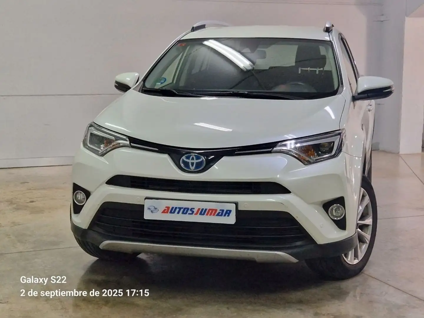 Toyota RAV 4 2.5l hybrid 2WD Advance Weiß - 2
