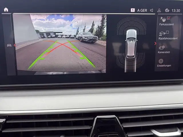 BMW 5 Series view 22