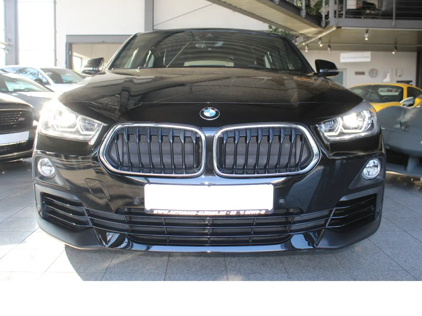 BMW X2 sDrive 20i StepTron LED*HuD*NAV*SHADOW*SHZ Nero - 2