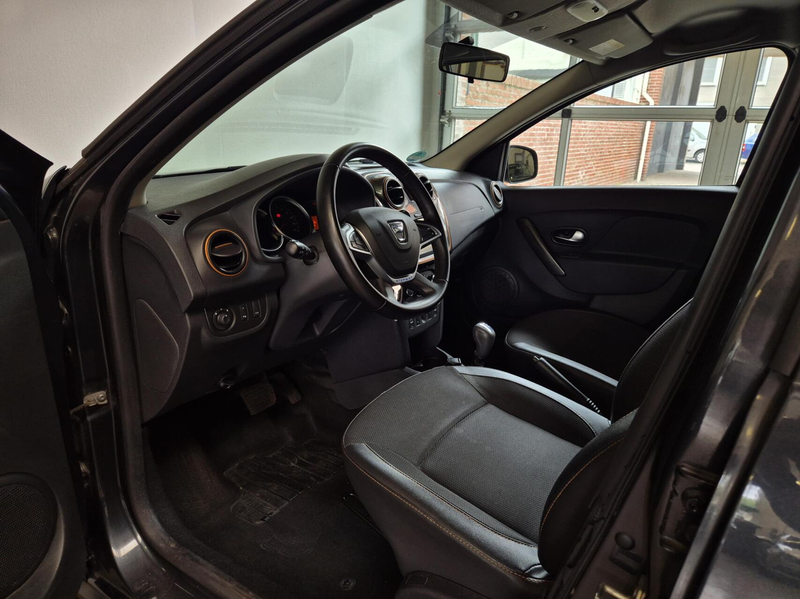 Dacia Sandero 0.9 TCe SL Stepway / Automaat / 1e Eigenaar / Deal — photo 2