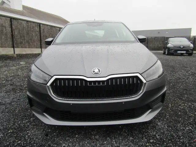 Skoda Fabia Fabia 1.0i Ambiton