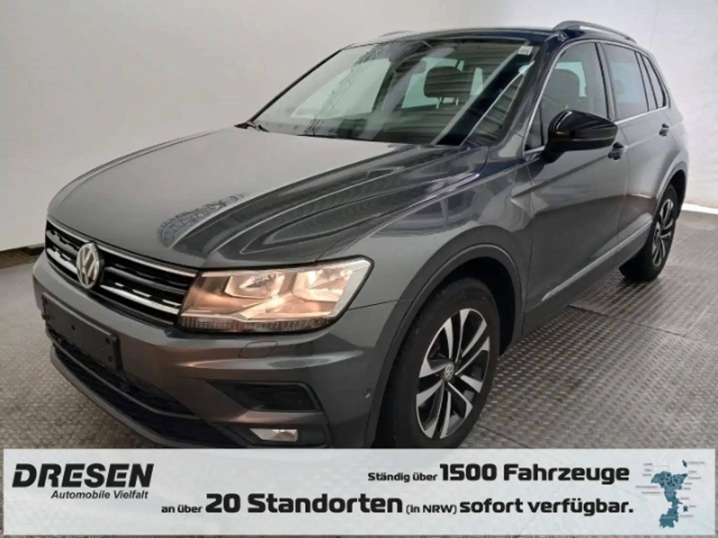 Volkswagen Tiguan IQ.DRIVE 1.5 TSI Automatik Navi ACC Apple CarPlay Grau - 1