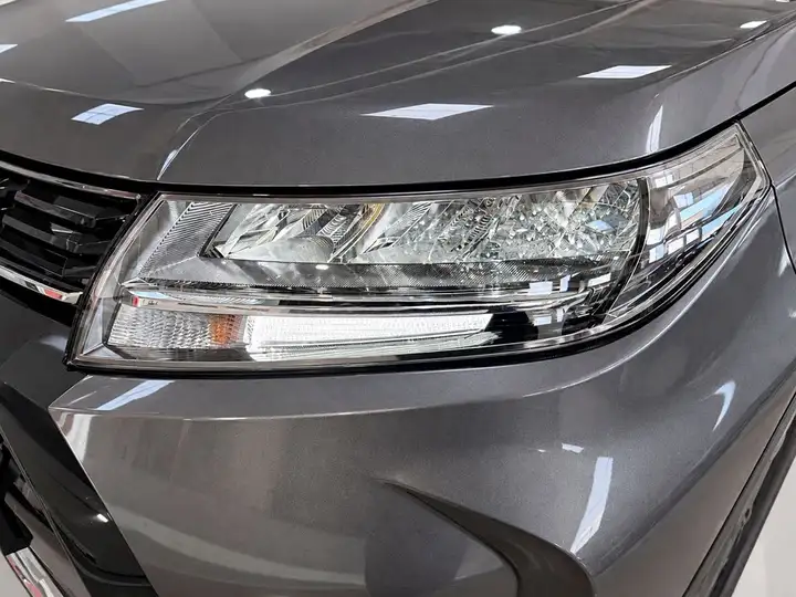 Suzuki Vitara 2025, foto 24