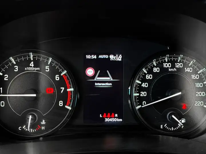 Suzuki Vitara 2025, foto 15