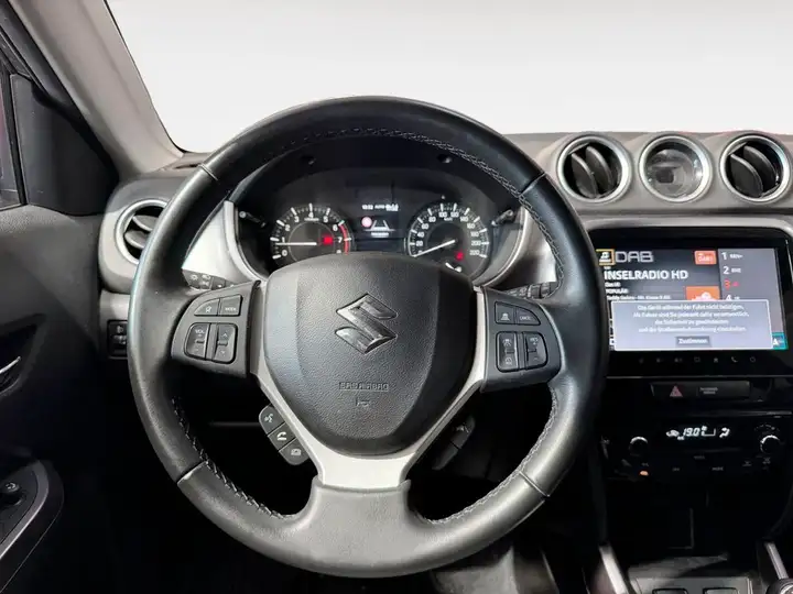 Suzuki Vitara 2025, foto 9