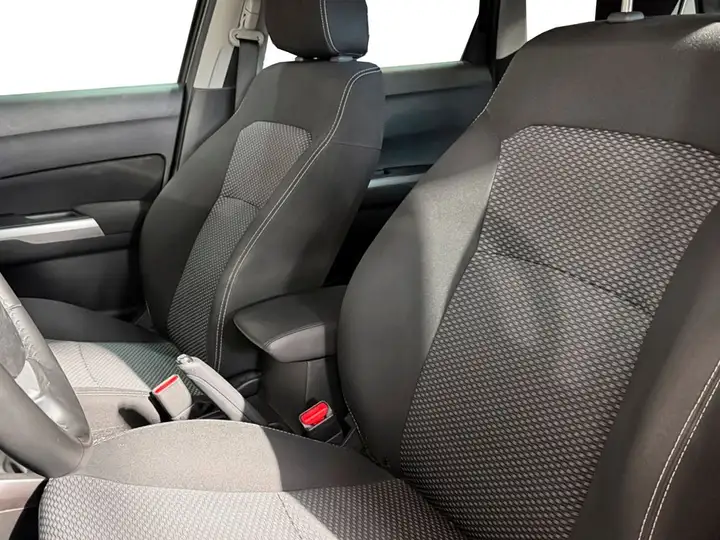 Suzuki Vitara 2025, foto 22