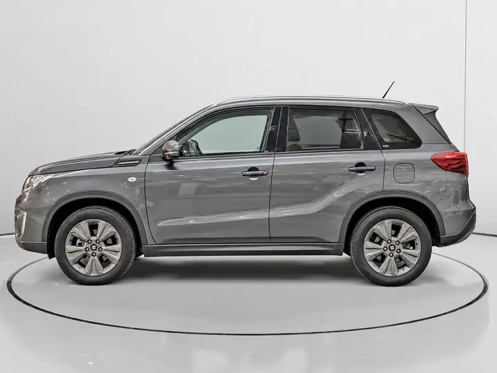 Suzuki Vitara 2025, foto 6