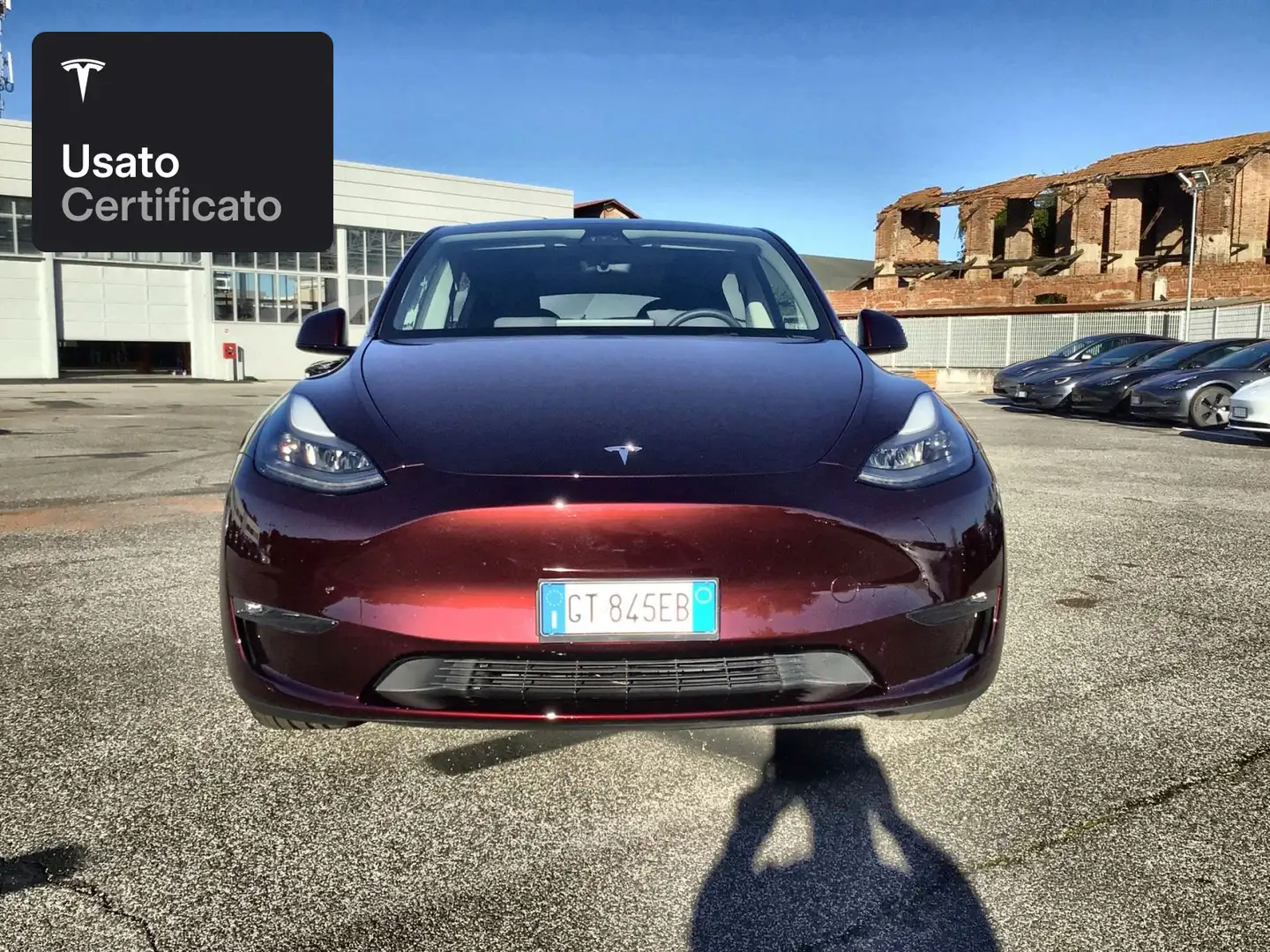 Tesla Model Y Performance Rouge - 2