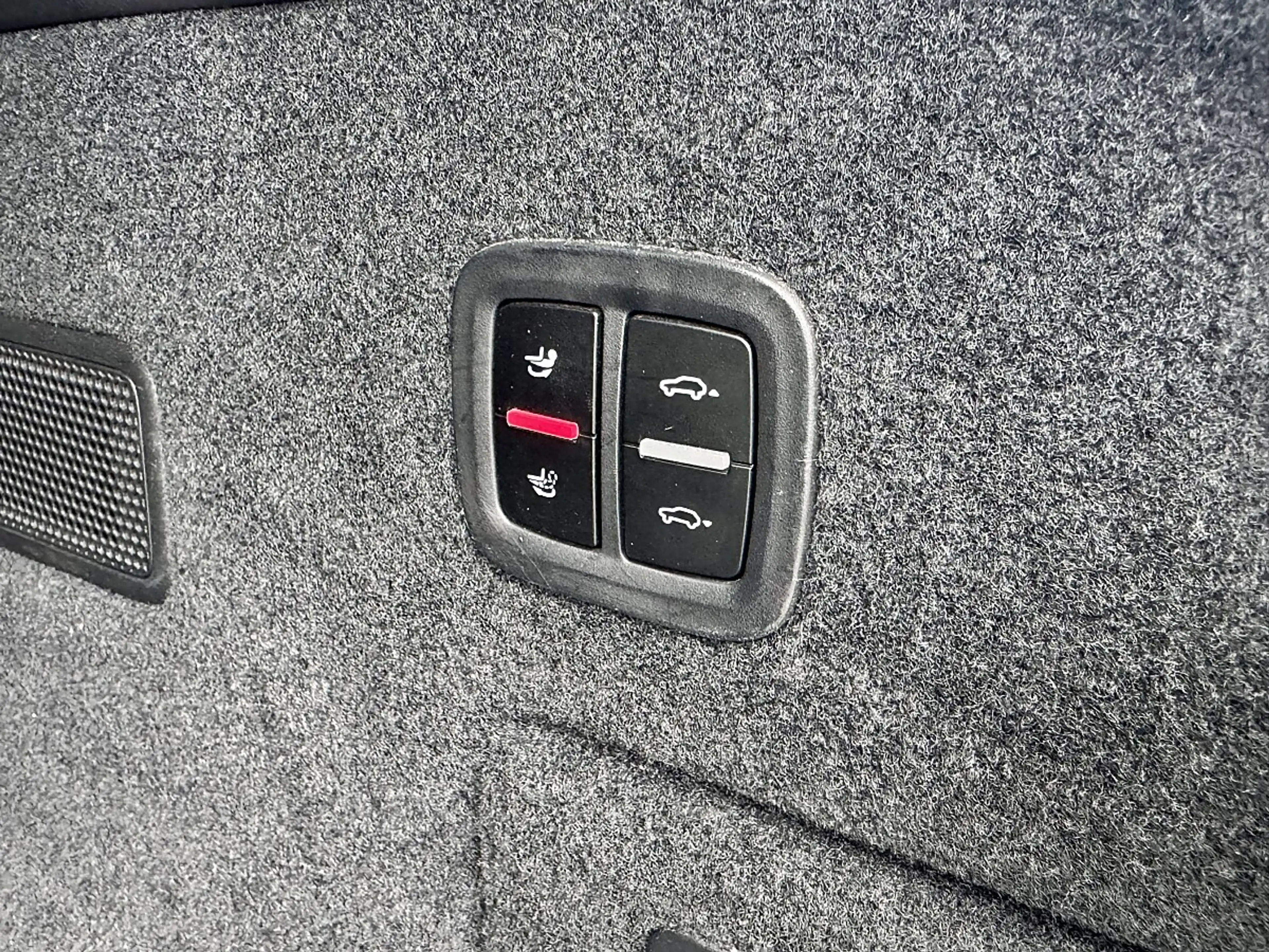 Porsche Cayenne III E-Hybrid 22" Voll! — photo 15