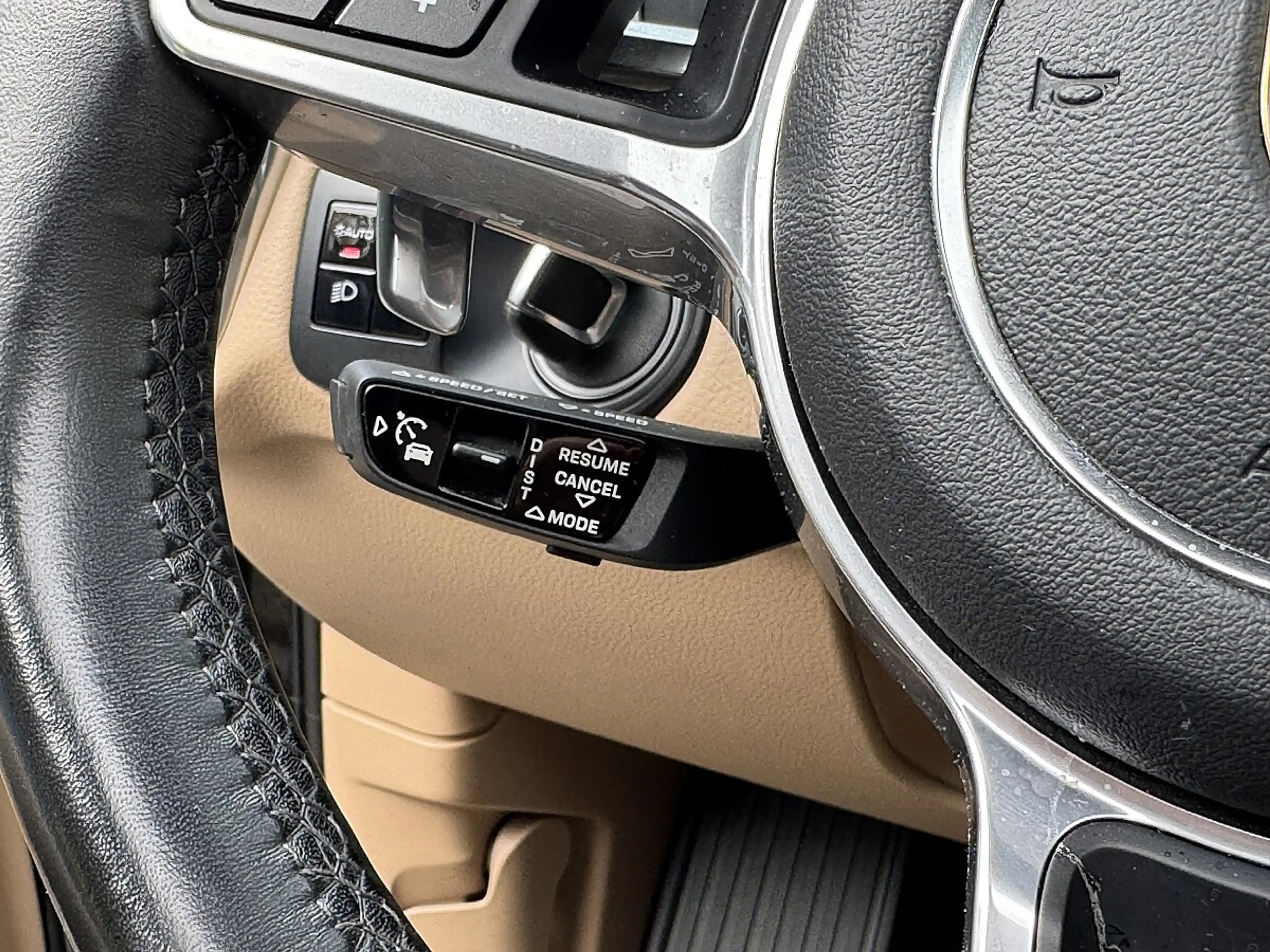 Porsche Cayenne III E-Hybrid 22" Voll! — photo 11