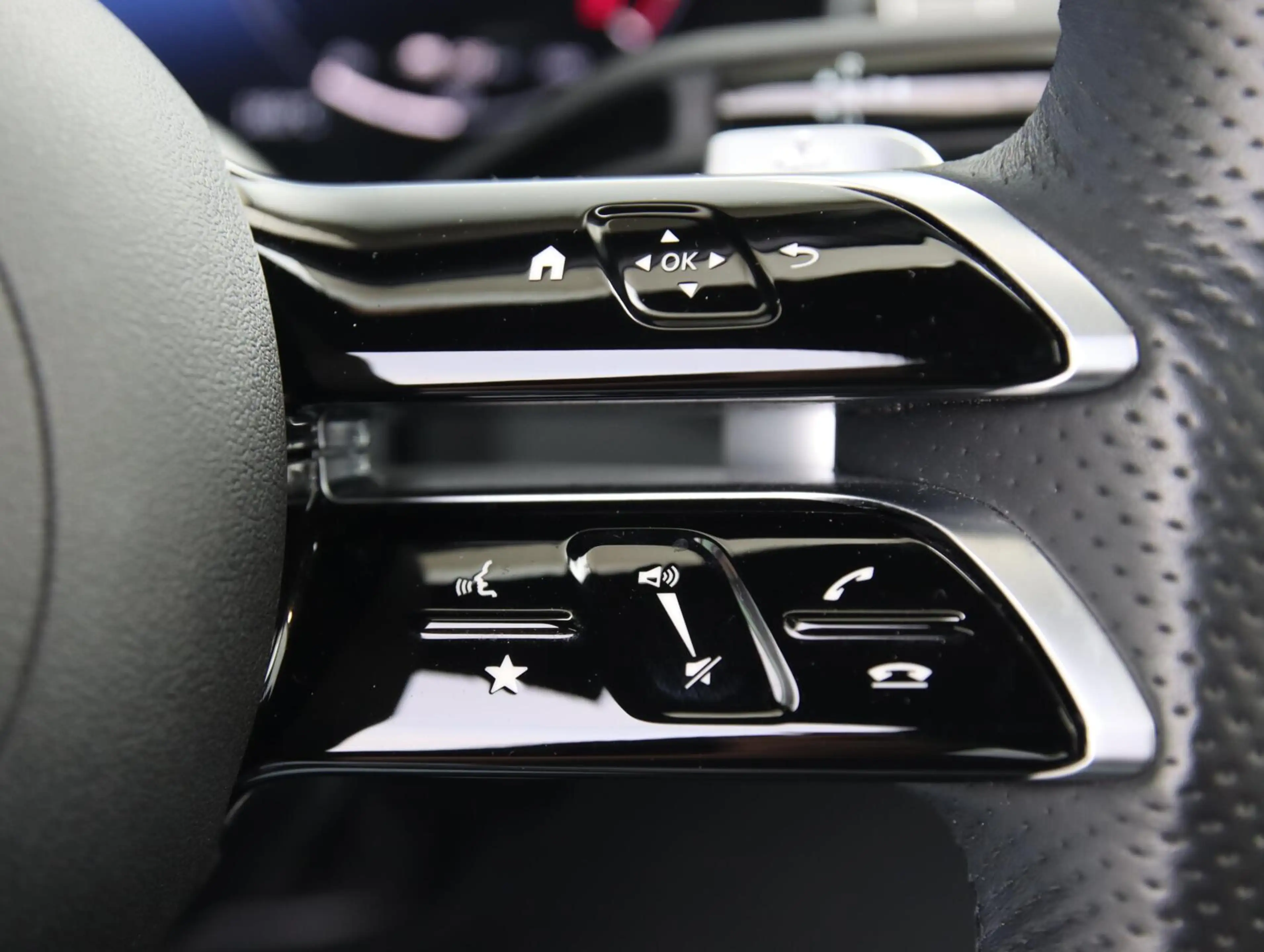 Mercedes-Benz GLC 400 400e 4MATIC AMG Line | Panoramdak | SOH 96% — photo 44