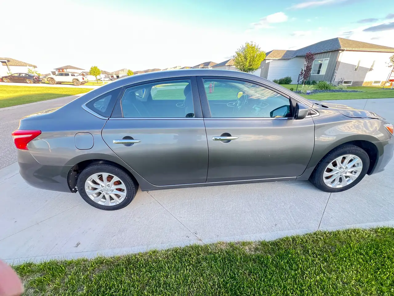 Nissan Sentra снимка Nissan Sentra