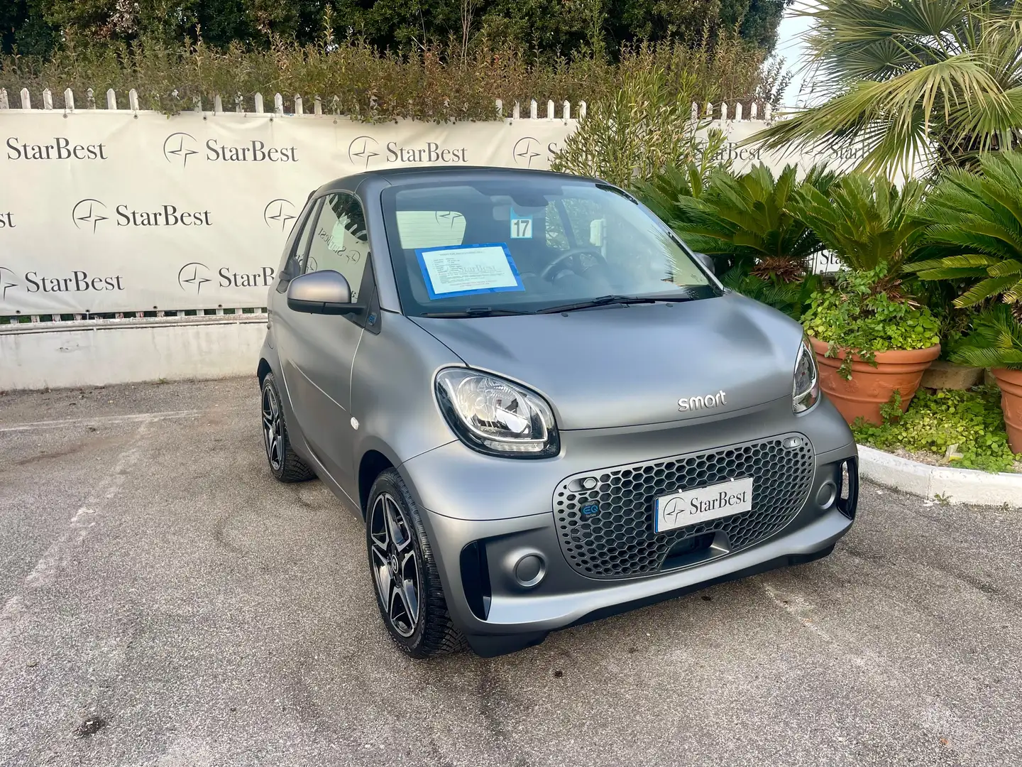 smart forTwo Fortwo Cabrio eq Pulse 22 kW Gris - 2