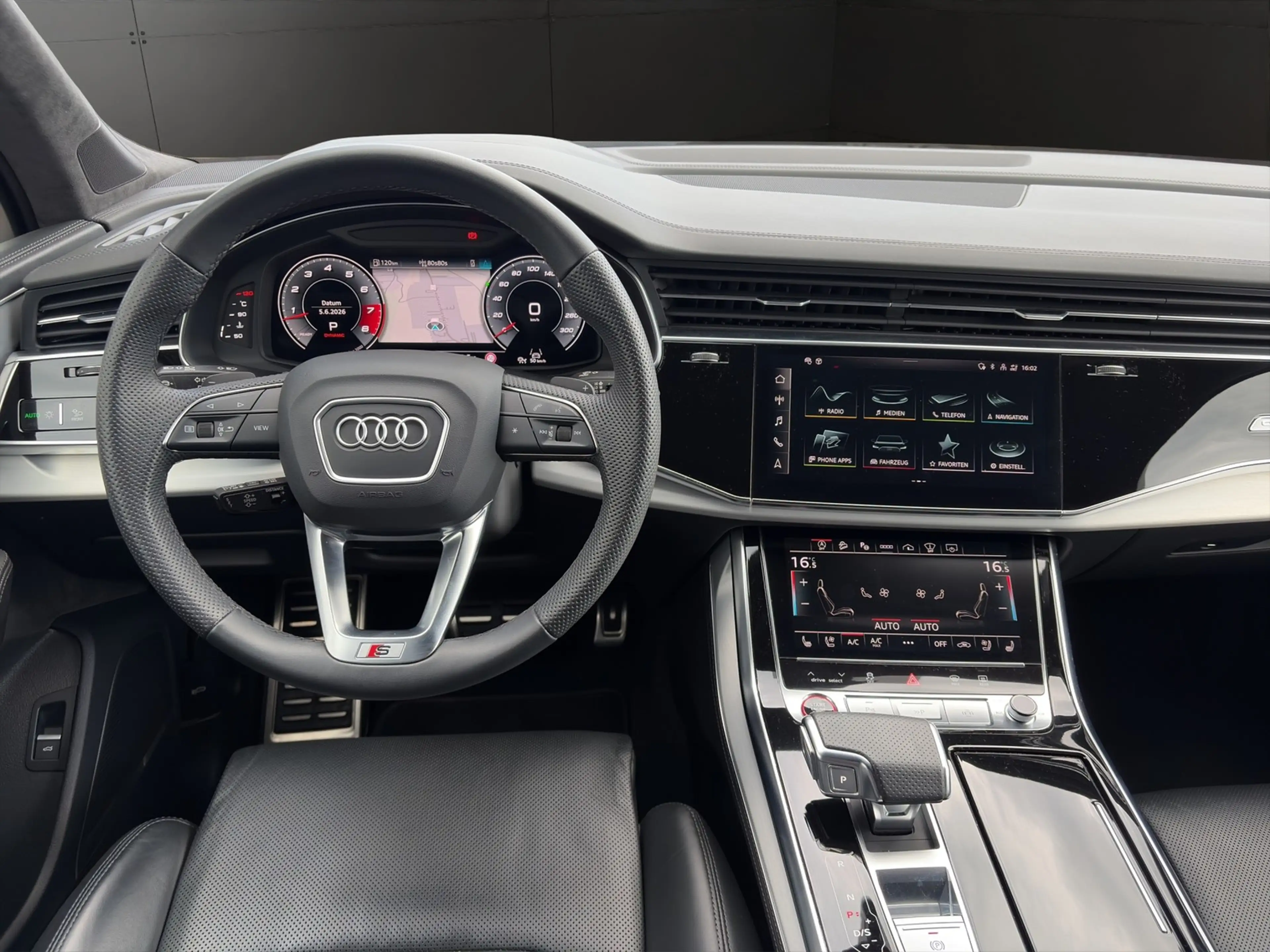 Audi SQ7 4.0 TFSI q. AHK+Pano+Keramik+Laser+Kamera — photo 8