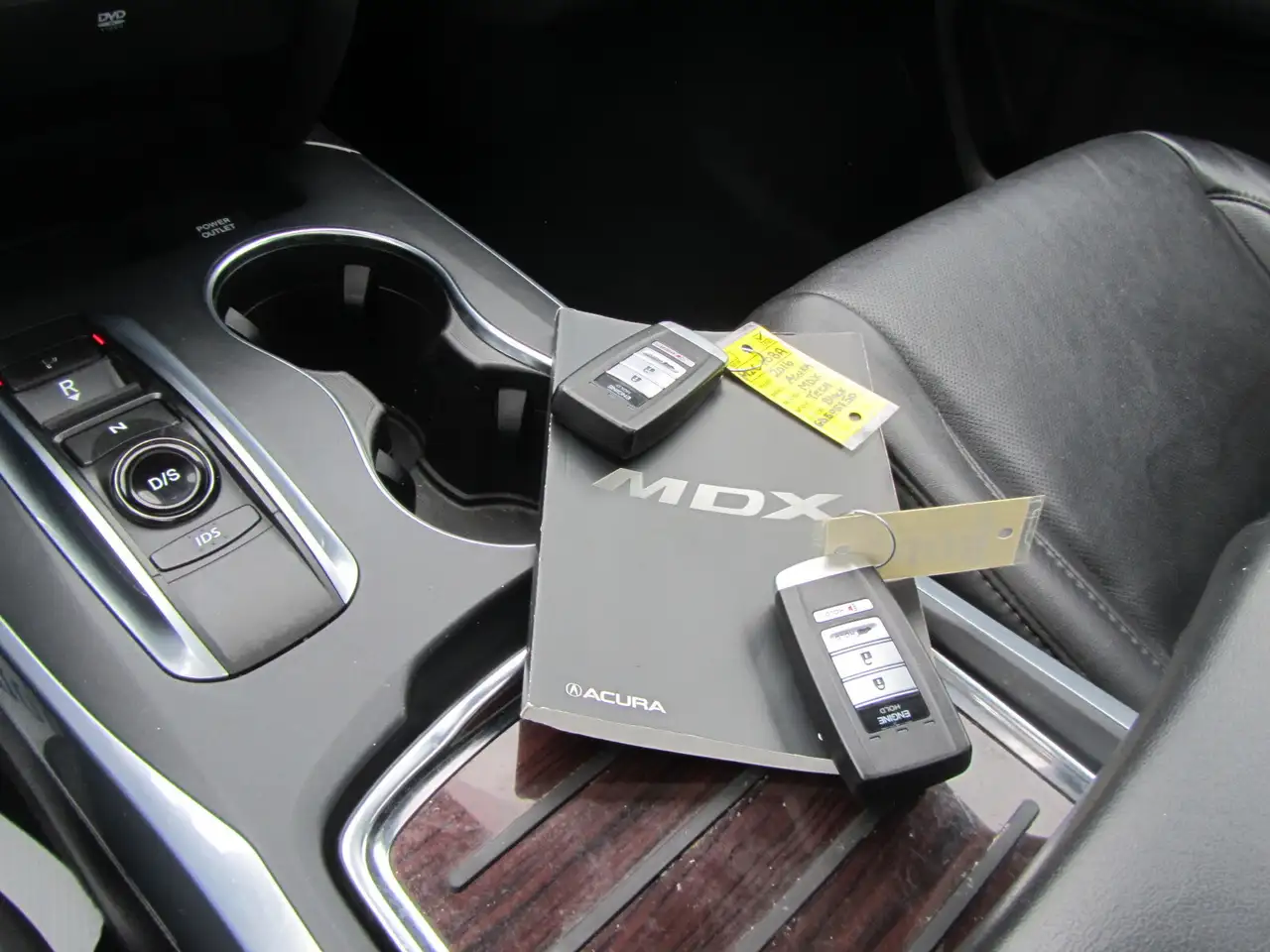 Acura MDX снимка Acura MDX