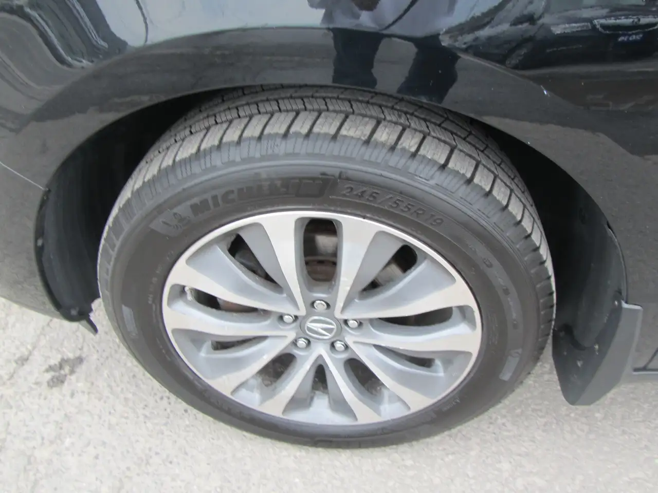 Acura MDX снимка Acura MDX