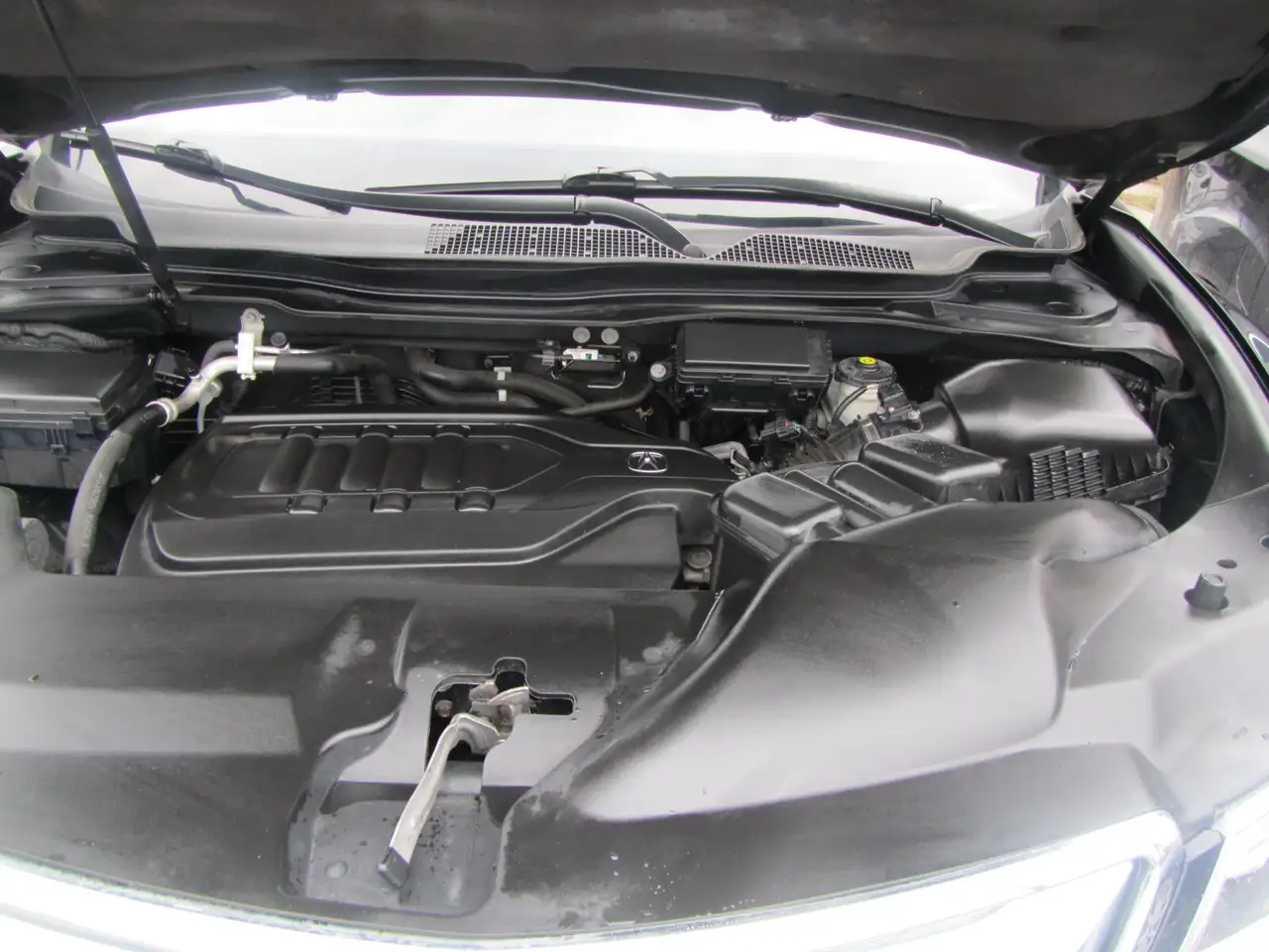 Acura MDX снимка Acura MDX