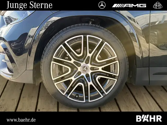 Mercedes-Benz Gla view 6
