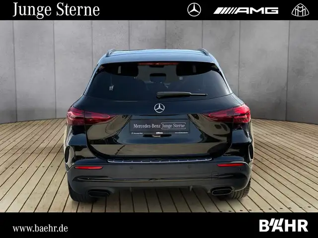 Mercedes-Benz Gla view 8