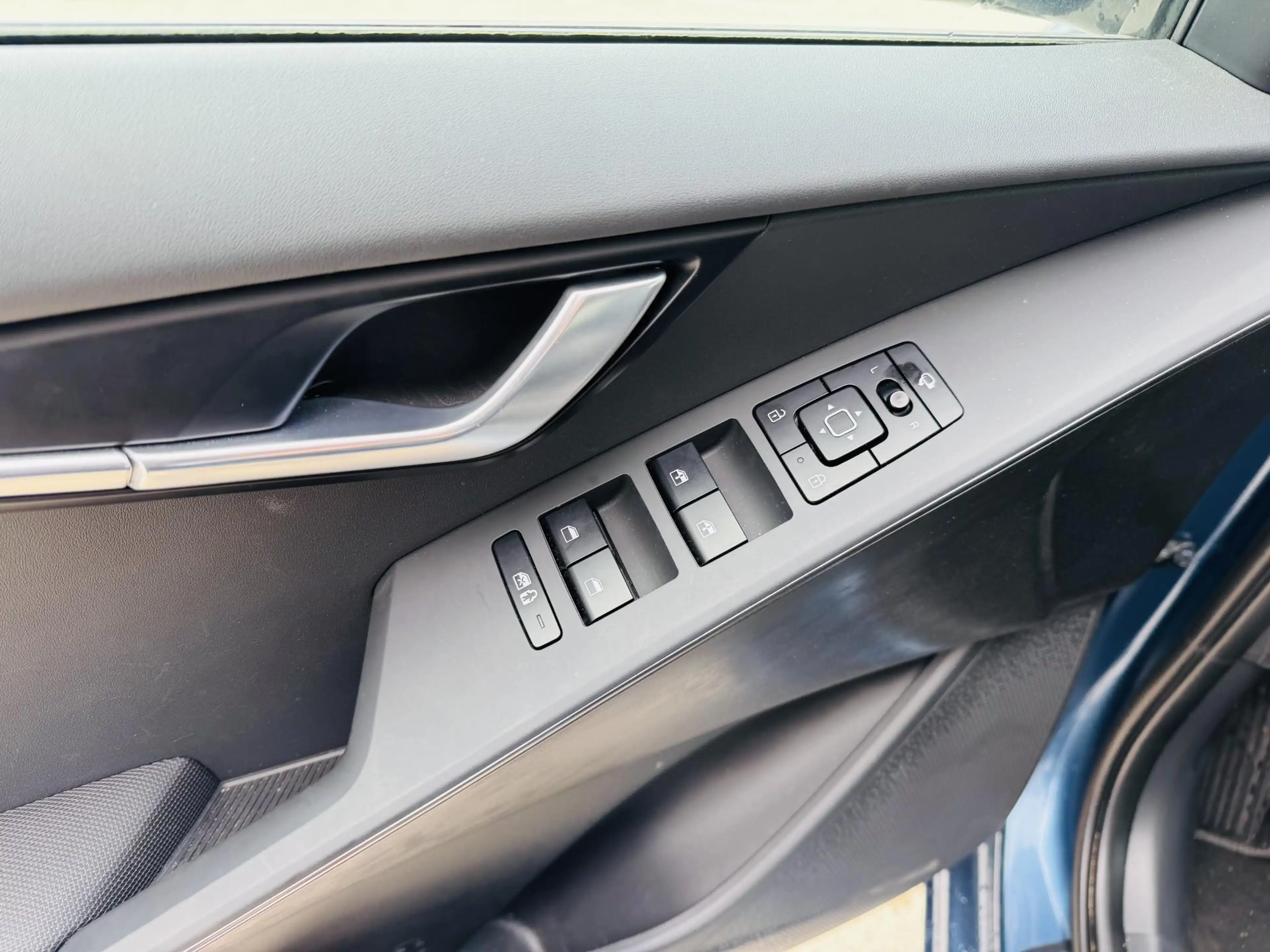Kia e-Niro EV Air 64.8 kWh SOH 100% | Privacyglass | Stoel&St — photo 13