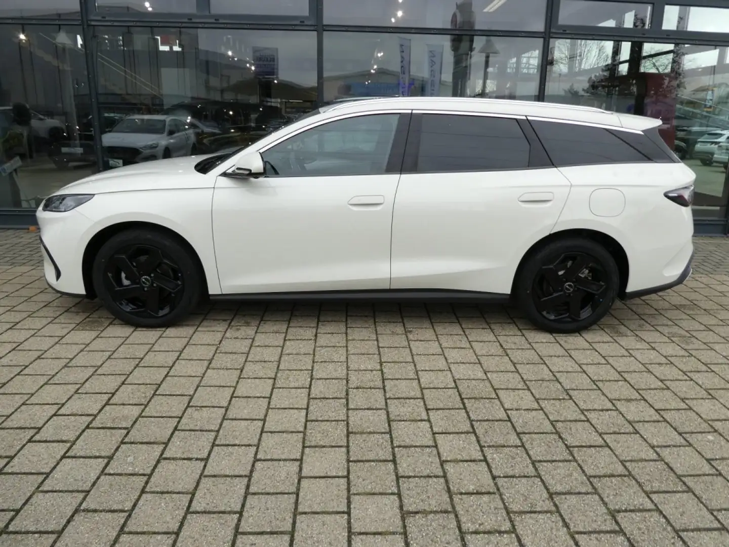 BYD Seal Seal 6 DM-I Touring Comfort *Privacy*Pano*Leder*36 Бежевий - 2