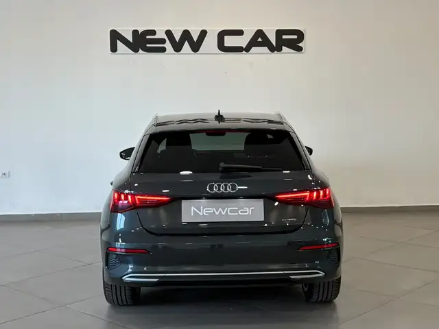Audi A3 view 8