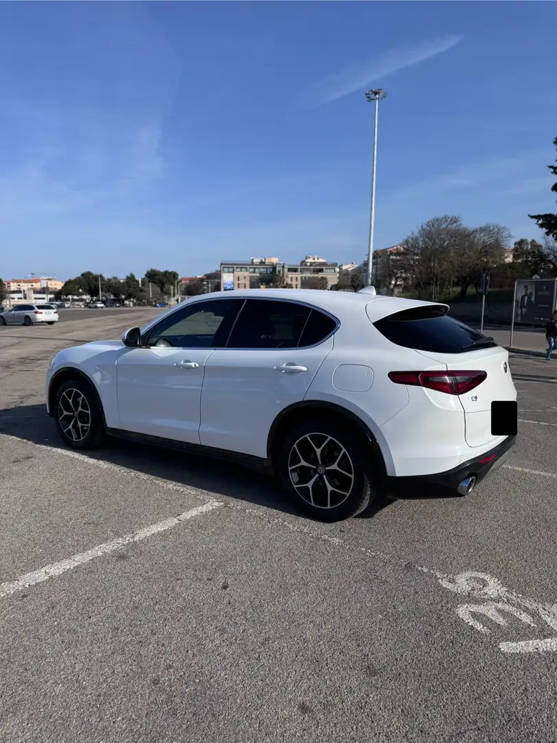 Alfa Romeo Stelvio 2.2 t Veloce Ti Q4 210cv auto - 1