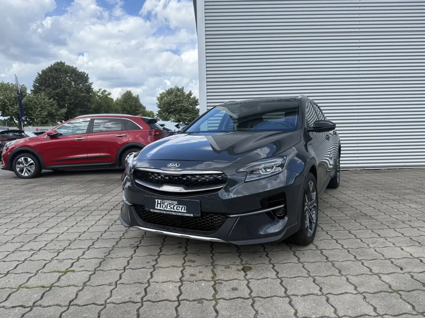 Kia XCeed 1.6 GDI DCT6 OPF Plug-in-Hybrid Platinum Edition Grau - 1