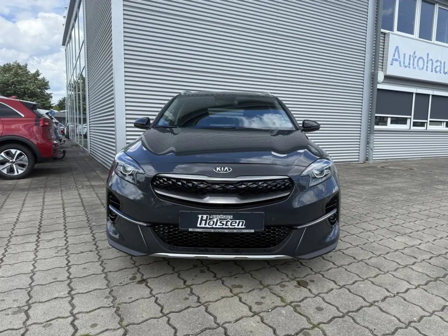 Kia XCeed 1.6 GDI DCT6 OPF Plug-in-Hybrid Platinum Edition Grau - 2
