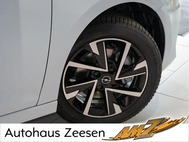 Opel Corsa view 5